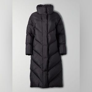 Aritzia Cloud Puff Maxi Puffer Coat